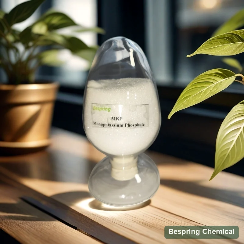White MKP sample in a labelled glass display vessel